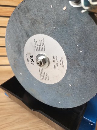 Afiladora Agua Scheppach TIGER 2500
