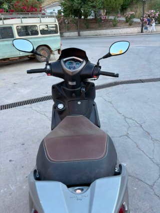 Kymco Agility City 125cc Scooter