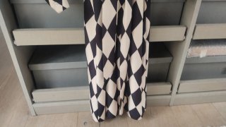 Vestido estampado rombos beige y negro