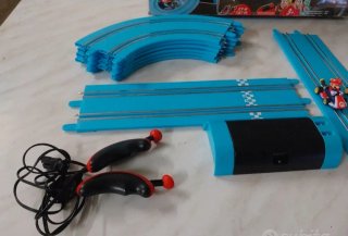 Pista elettrica Mario Kart Carrera