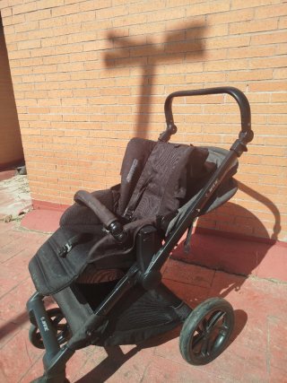 Carro y cuco Jane