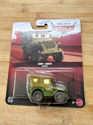 Coche Cars Sarge Sargento Mattel
