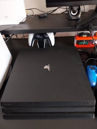 PS4 Pro 1TB Negra conecta el WiFi 5G