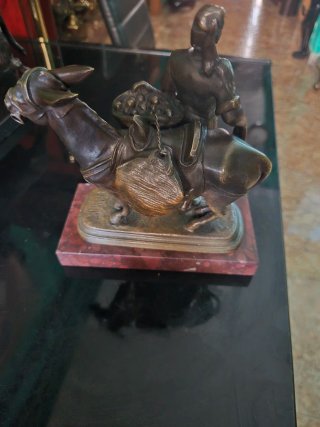 Figura bronce hombre con burro S.XIX Australia