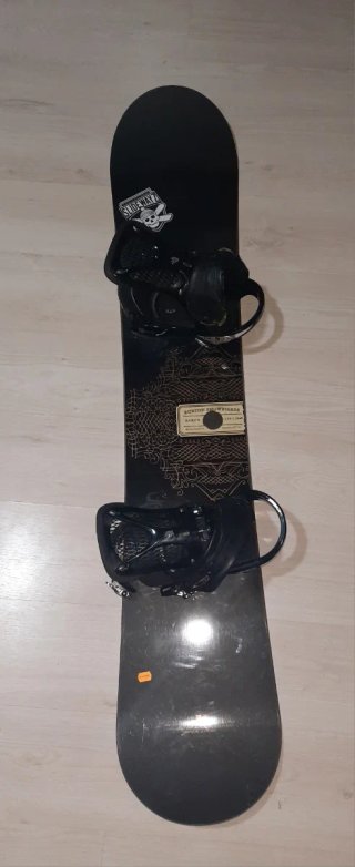 Tabla Snowboard Burton Baron 159cm + Fijaciones