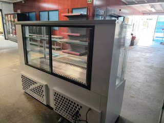 VITRINA PASTELERA EXPOSITORA NUEVA A MEDIDA