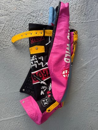 Chaqueta mujer estampada No Rules