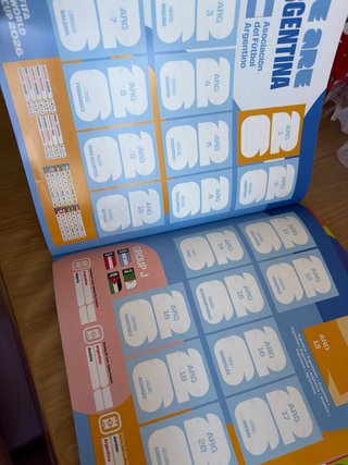 Álbum Panini Mundial FIFA 2026 + 6 pegatinas