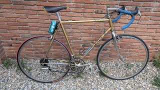 Bicicleta de carretera clásica