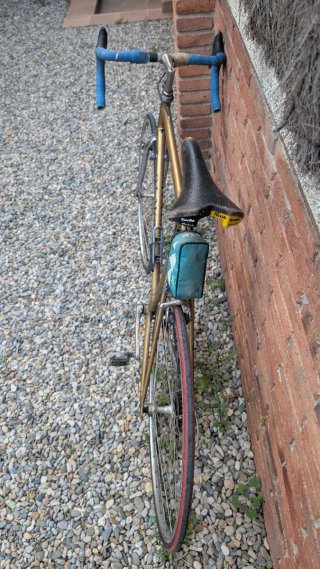 Bicicleta de carretera clásica