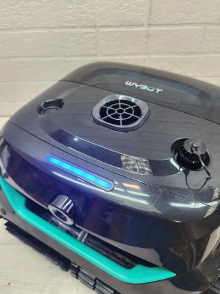 Robot Limpiafondos WYBOT C2 Vision-A