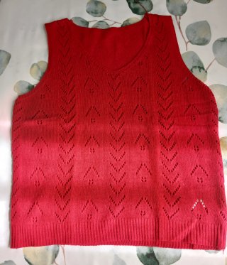Chaleco rojo nuevo sin etiqueta Talla XL