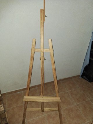 Caballete de madera para pintar