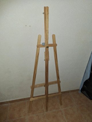 Caballete de madera para pintar