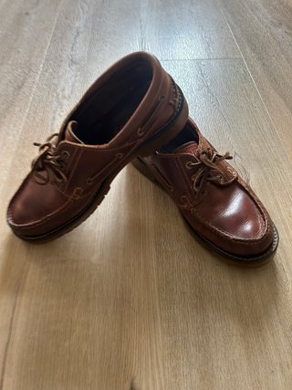 Nauticos de piel marrones
