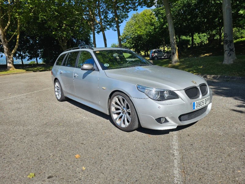 BMW Serie 5 2005 - foto 1