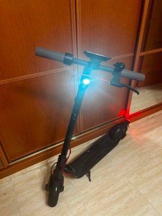 Patinete eléctrico Navee
