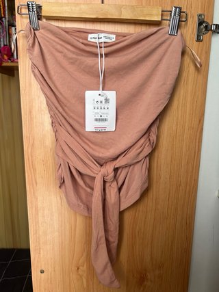 Top drapeado rosa Pull&Bear talla M