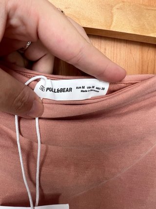 Top drapeado rosa Pull&Bear talla M
