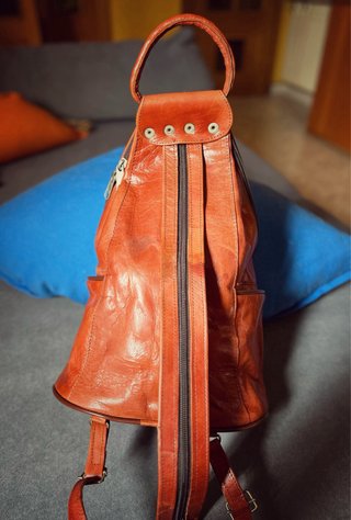 Mochila de piel auténtica
