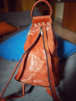 Mochila de piel auténtica