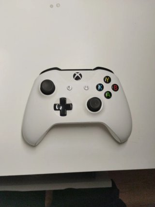 Xbox Series S + Controller