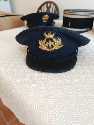 11 Cappelli Militari e Forze dell' Ordine