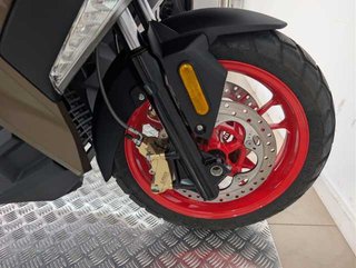 BMW Motorrad C 400 X