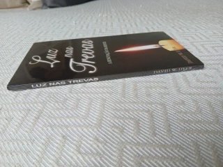 Luz nas Trevas - Renovação da Mente