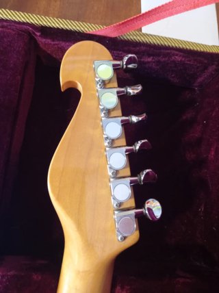80's Stratocaster bill Lawrence Japón