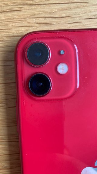 iPhone 11 Rosso 64GB batteria 100%