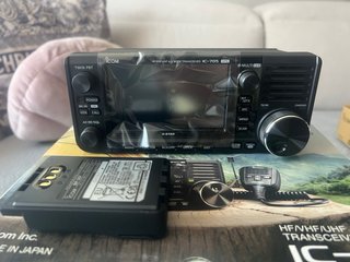 Icom IC-705 Transceptor HF/VHF/UHF Nuevo