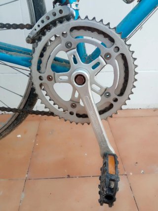 Bicicleta de carreras azul