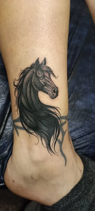 Restauración de tatuajes y cover ups