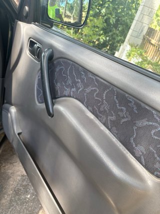 Nissan Terrano II 1998