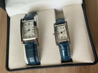 Dúo de Relojes Rectangulares