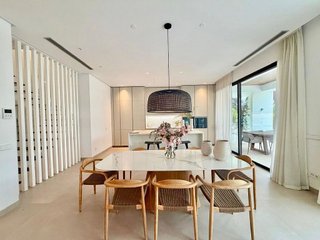 Chalet en alquiler en El Higueral - La Merced en Marbella