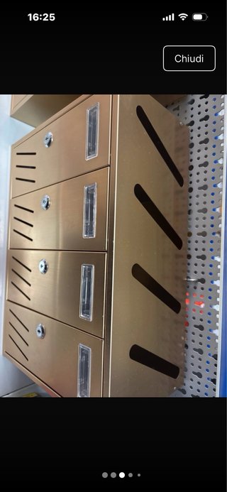 Cassetta porta lettere 4 posti