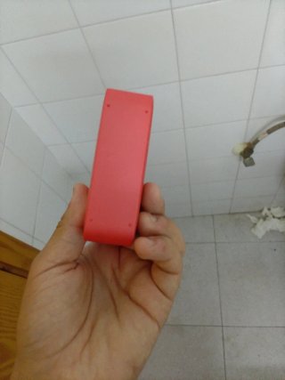 Altavoz JBL Go Essential Rojo