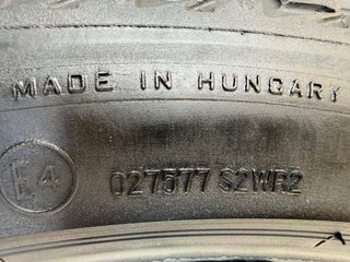 Neumáticos Bridgestone 225/40/19 93Y