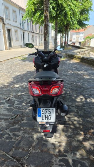 Kymco Superdink 125cc Roja