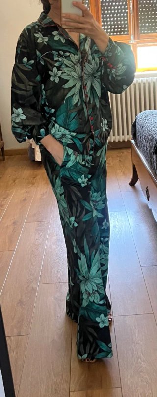 Conjunto pijama palazzo estampado floral