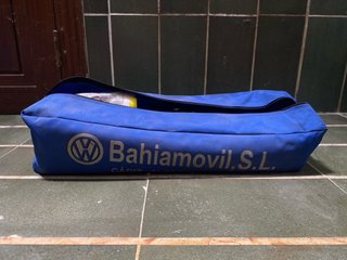Kit Emergencia Coche (Gato + Chaleco + Triángulos)