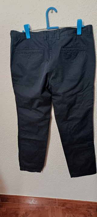 Pantalón azul marino