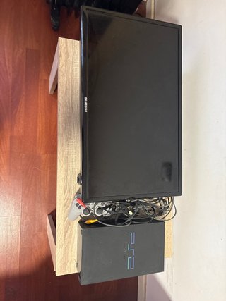 TV Samsung 26 + PS2 (sin mando)