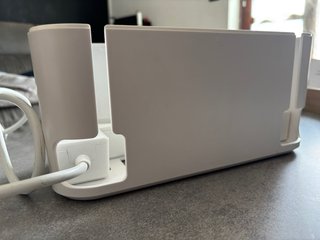 Organizzatore prese bianco
