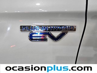 Mitsubishi Outlander 2.4 PHEV Kaiteki 4WD Auto 165 kW (224 CV)