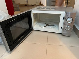 Microondas Hyundai sin plato. Buen estado