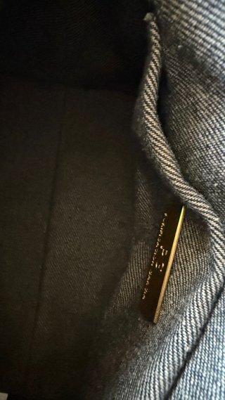 Bolso bandolera de mezclilla y piel