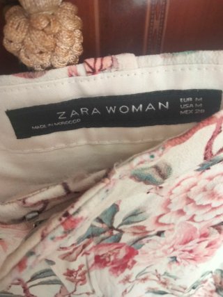 Pantalones Zara Estampado Flores